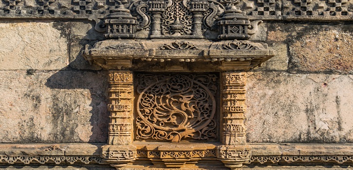 Praveg Adalaj: A Creative Luxury for Weddings