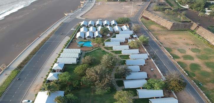 Praveg Beach Resort at Lighthouse Beach