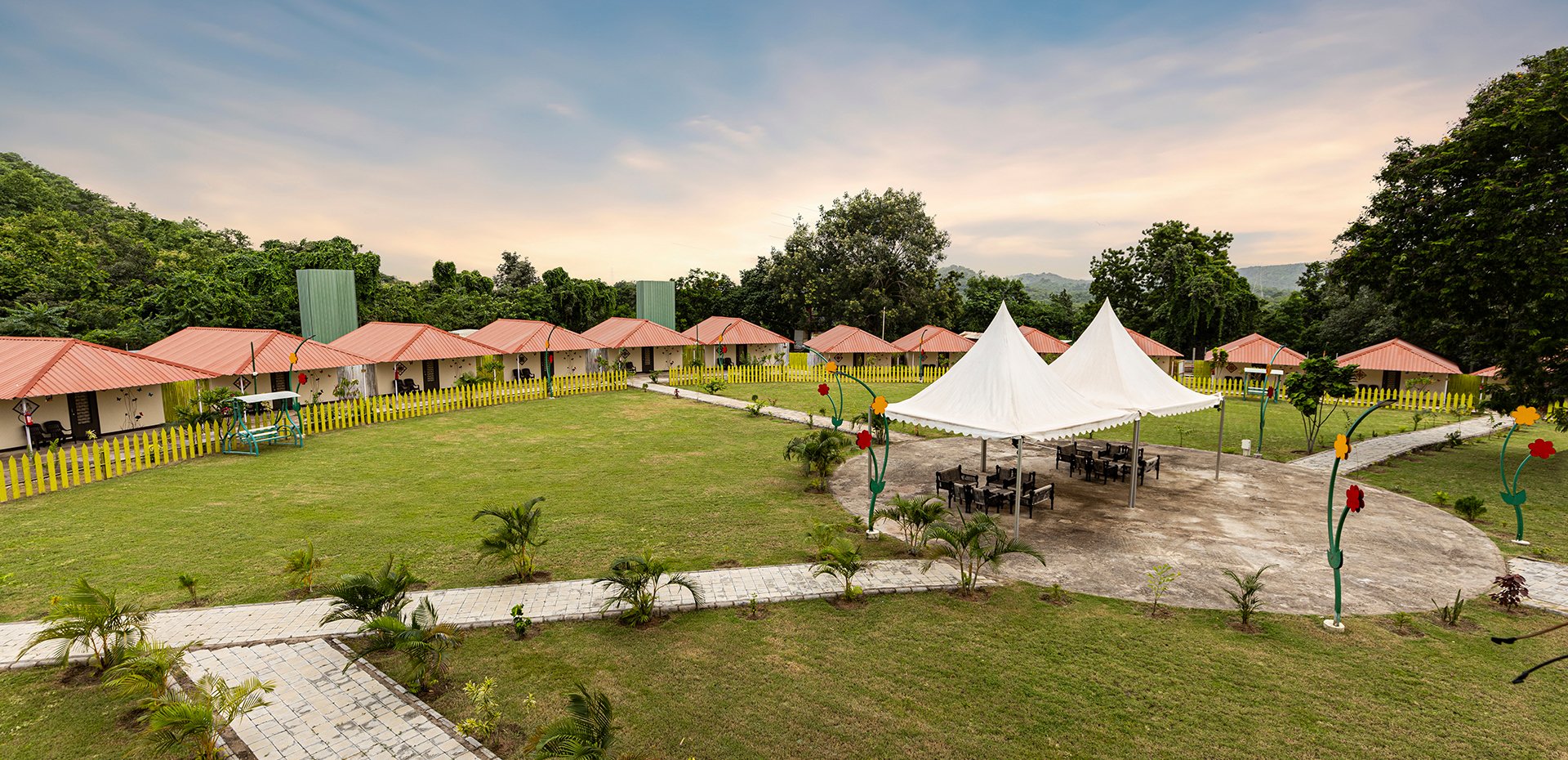 Accommodation of Tent City Narmada